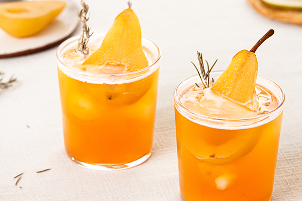 Mocktail poires kombucha Mocktail poires kombucha