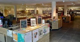 521-arelate-entree-magasin.webp